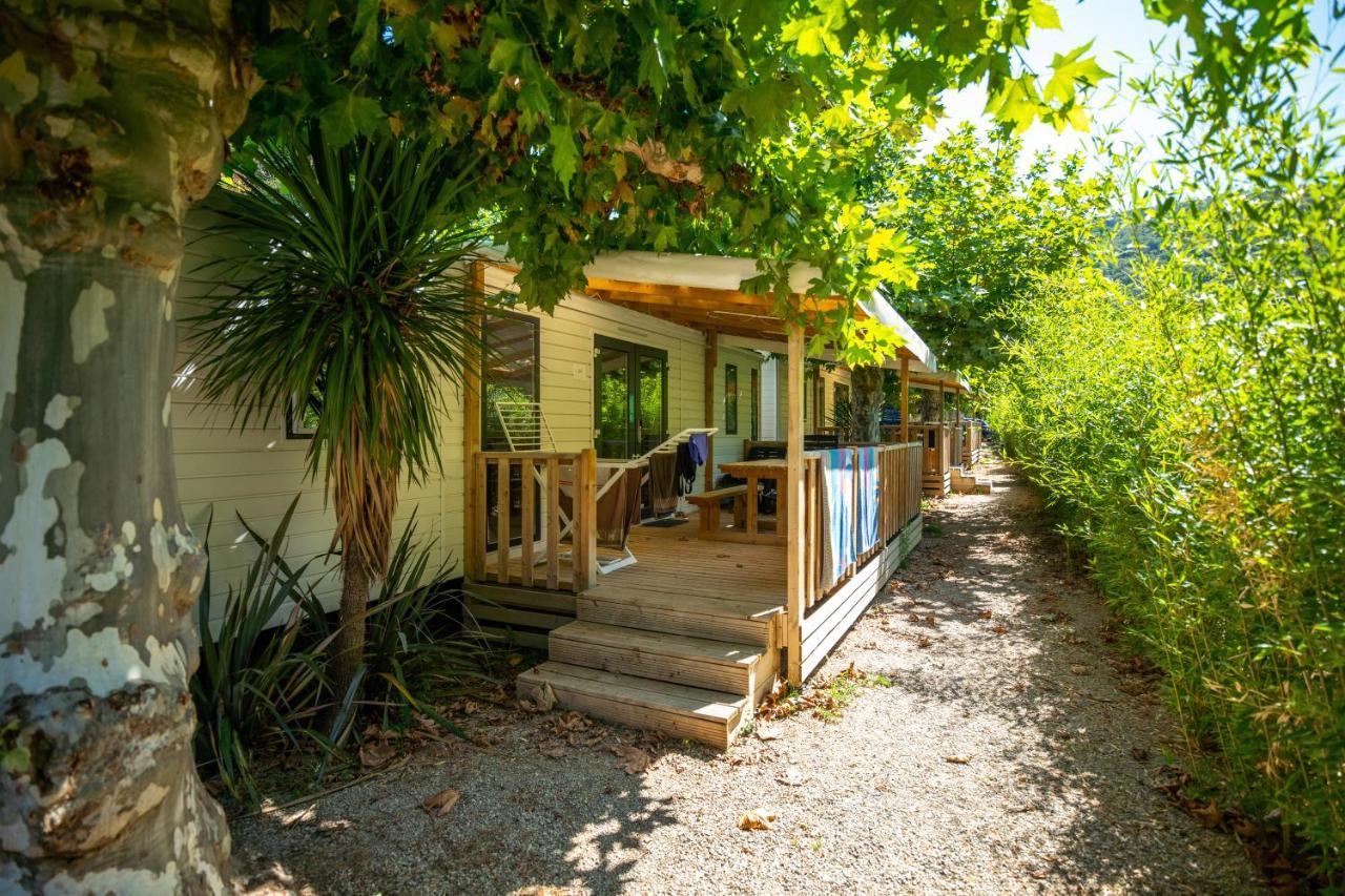 Camping Le Chateau Du Gibanel Saint-Martial-Entraygues Luaran gambar